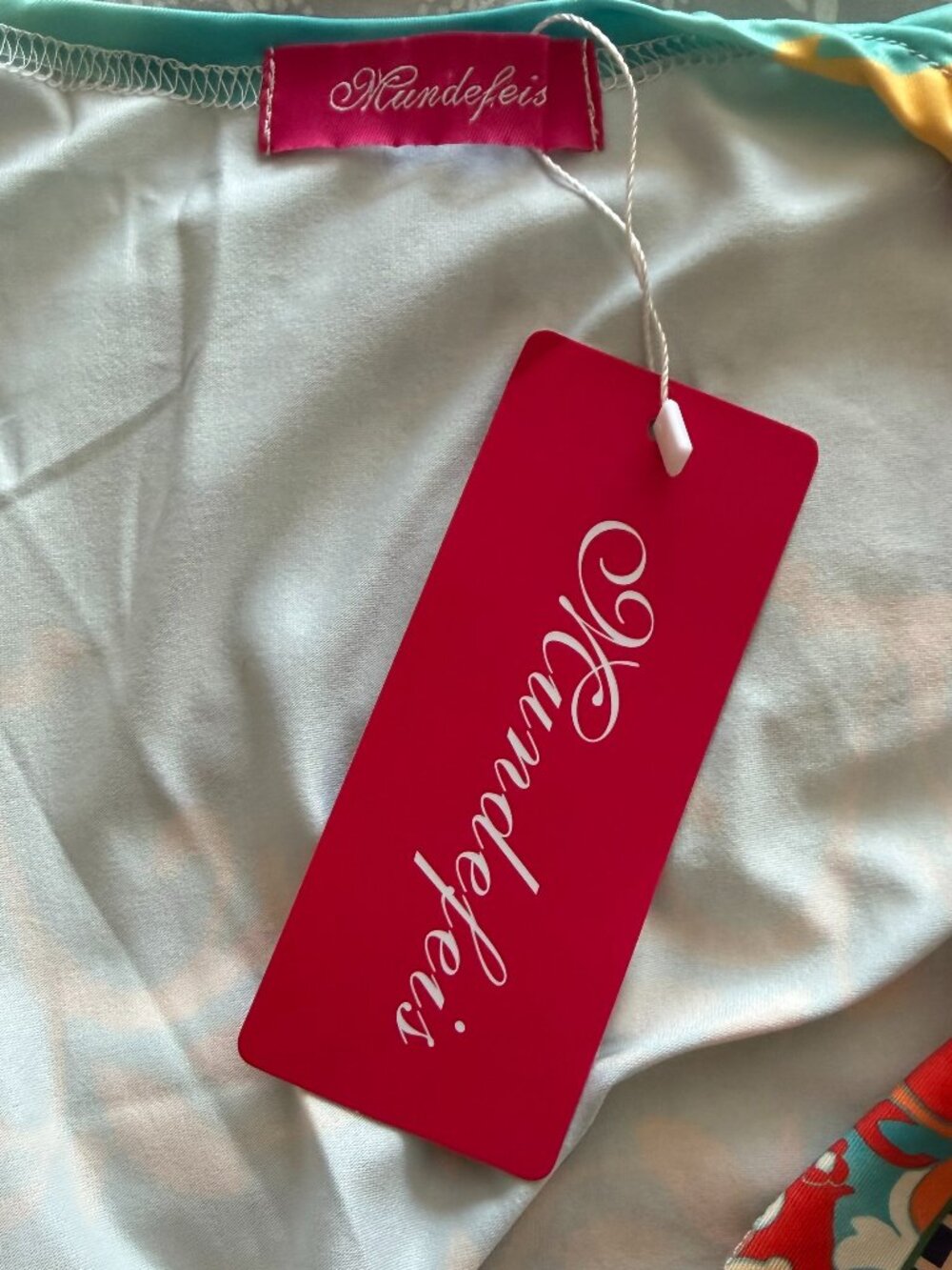 Mundefeis Low V-Neck Maxi Dress Size Small - Picture 8 of 8
